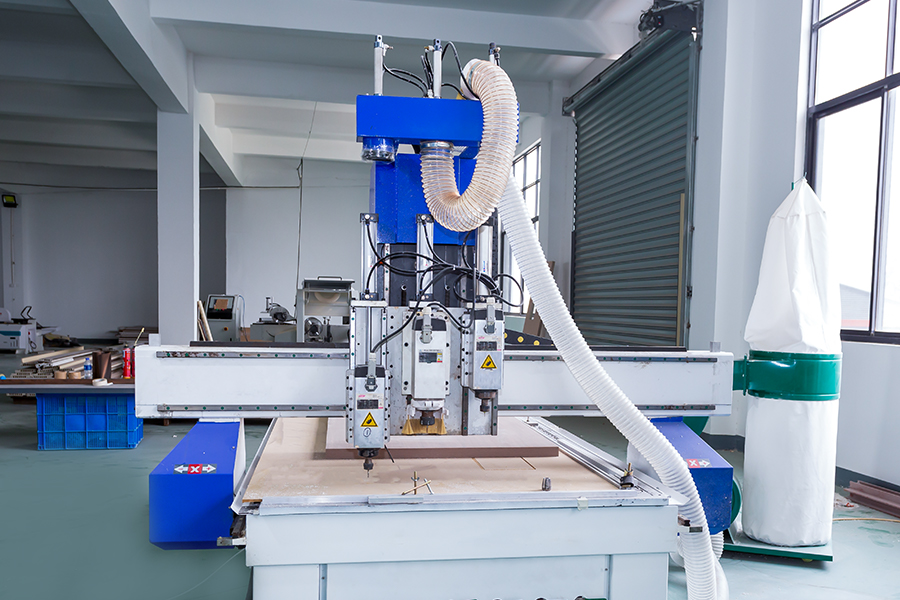 Обладнання